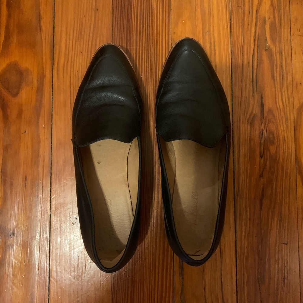 EUC Madewell black leather flat loafers, sz. 10